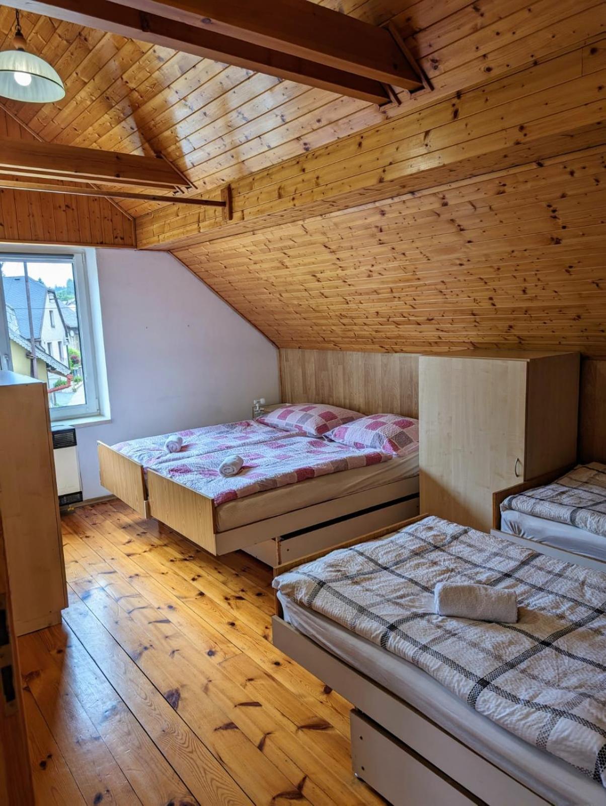 Pension U Holzäpfelů - apartmán Červený Kostelec Esterno foto